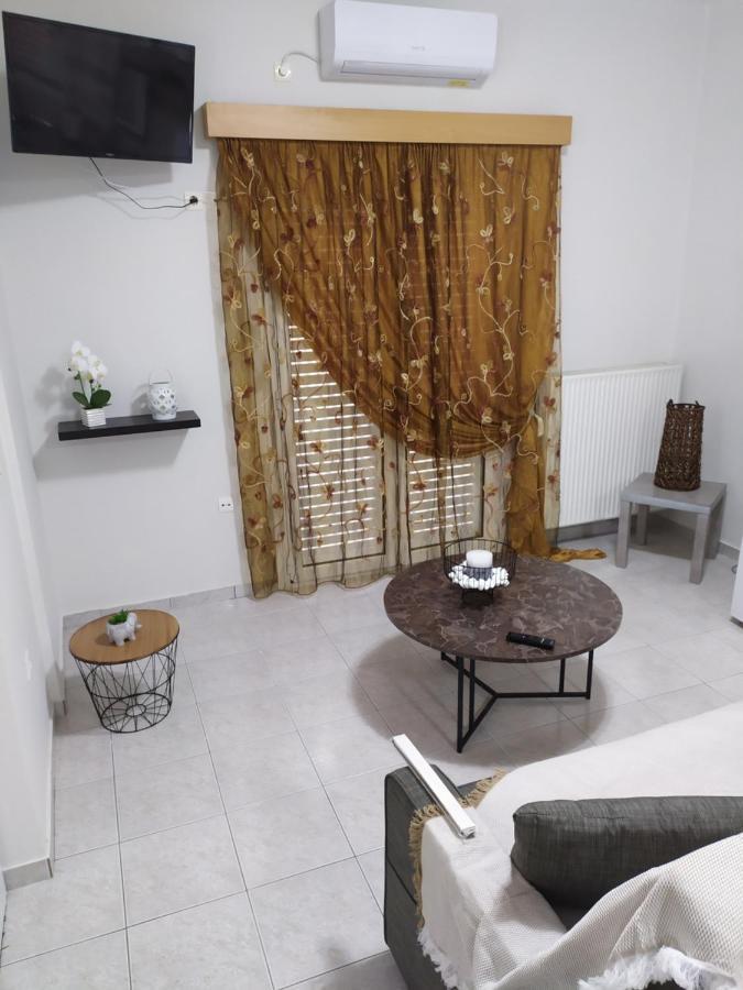 Appartement Seaview Chalkis à Karababás Extérieur photo